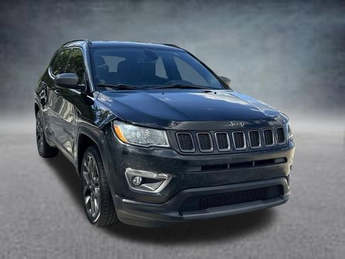 Used 2021 Jeep Compass Latitude FWD image 7