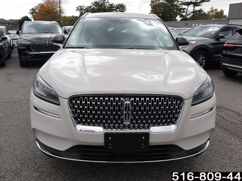 Used 2022 Lincoln Corsair AWD w/ Equipment Group 101A image 4