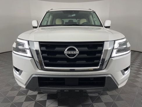 Used 2023 Nissan Armada SL image 4