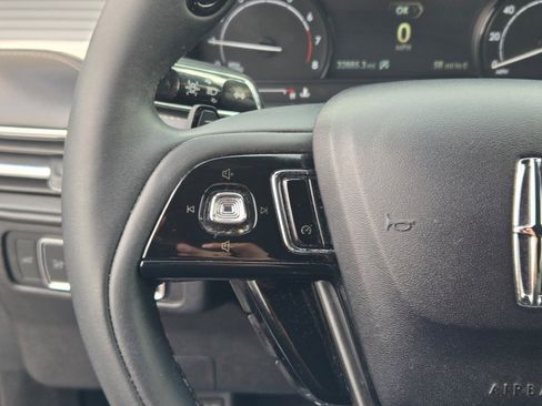 Certified 2022 Lincoln Corsair AWD w/ Equipment Group 101A image 30