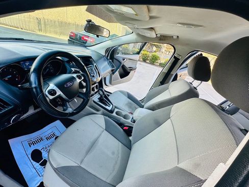 Used 2014 Ford Focus SE image 12