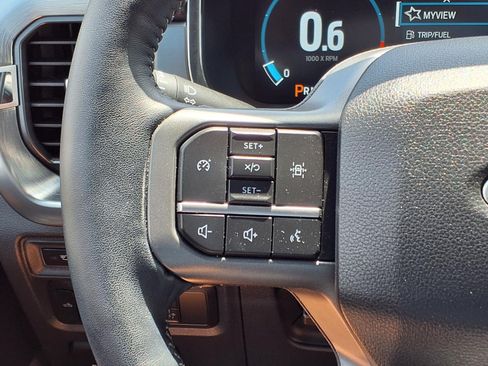 Certified 2022 Ford F150 Lariat RWD image 24