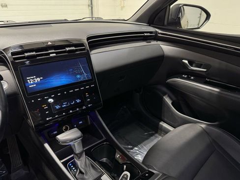 Used 2023 Hyundai Santa Cruz Limited image 21