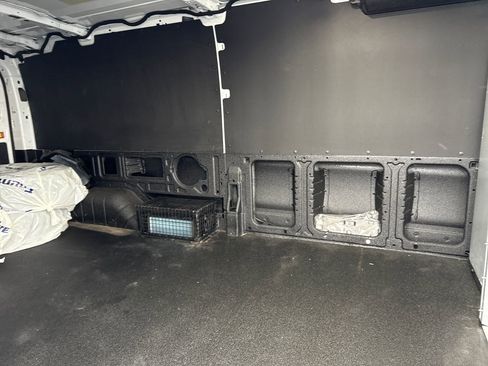 Used 2024 Ford Transit 150 Low Roof w/ Load Area Protection Package image 10