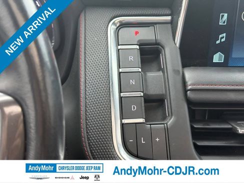 Used 2022 Chevrolet Tahoe RST w/ Luxury Package AWD/4WD image 17