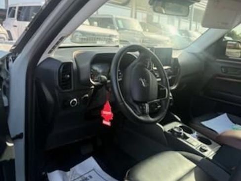 Used 2024 Ford Bronco Sport Outer Banks w/ Tech Package AWD/4WD image 7