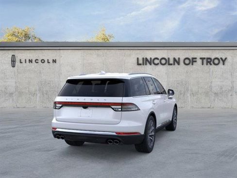 New 2026 Lincoln Aviator Reserve image 8