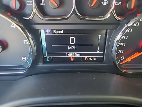 Used 2018 Chevrolet Suburban LS w/ Skid Plate Package AWD/4WD image 6