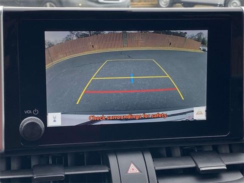 Used 2024 Toyota RAV4 XLE image 27