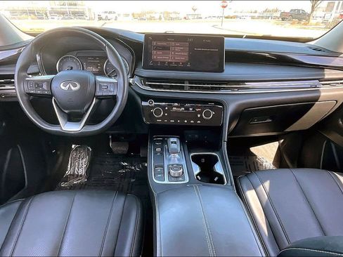 Certified 2024 INFINITI QX60 Pure image 21