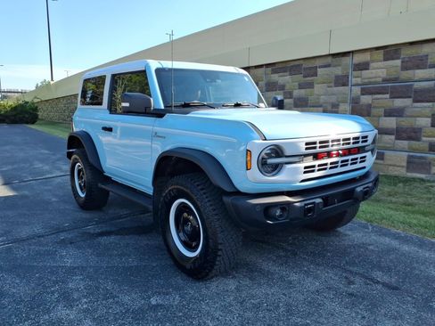 Used 2024 Ford Bronco Heritage Edition AWD/4WD image 2