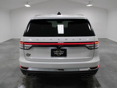 New 2026 Lincoln Aviator Reserve image 7
