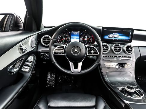 Used 2020 Mercedes-Benz C 300 Sedan image 5