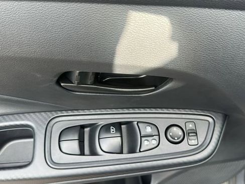 New 2025 Nissan Versa S w/ Trunk Package image 12