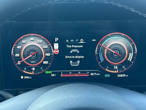 Used 2024 Hyundai Elantra Limited FWD image 24