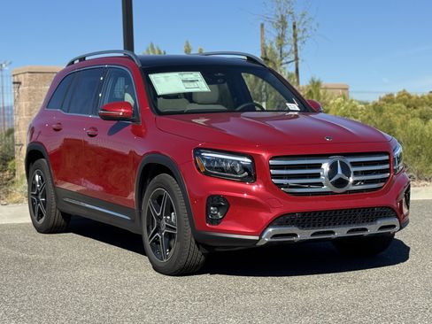 New 2026 Mercedes-Benz GLB 250 image 6
