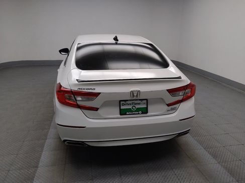 Used 2021 Honda Accord Sport image 6