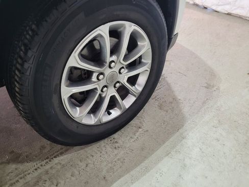 Used 2015 Jeep Grand Cherokee Limited image 27