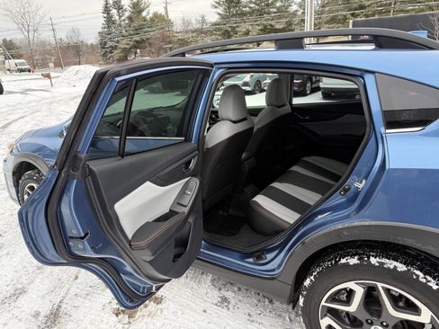 Used 2018 Subaru Crosstrek 2.0i Limited image 13