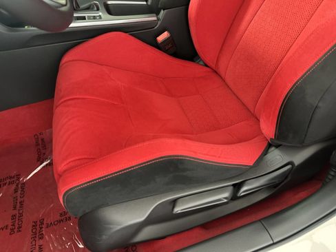 Used 2025 Honda Civic Type R image 12