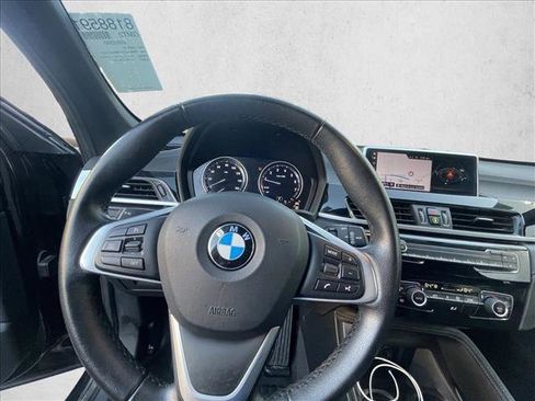 Used 2021 BMW X1 sDrive28i image 11