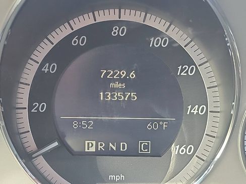 Used 2010 Mercedes-Benz C 300 4MATIC Sedan image 23