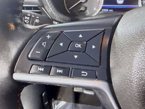 Used 2023 Nissan Sentra SR image 14