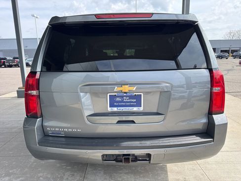 Used 2019 Chevrolet Suburban LT AWD/4WD image 6