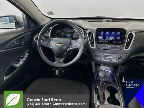 Used 2024 Chevrolet Malibu LT image 25