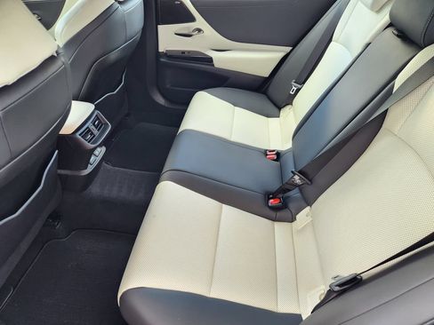 Used 2023 Lexus ES 350 F Sport w/ Accessory Package (Z2) FWD image 30