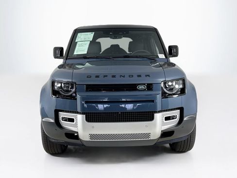Used 2024 Land Rover Defender 110 SE AWD/4WD image 8