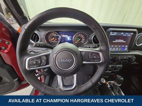 Used 2021 Jeep Gladiator Overland w/ Popular Equipment Package image 14