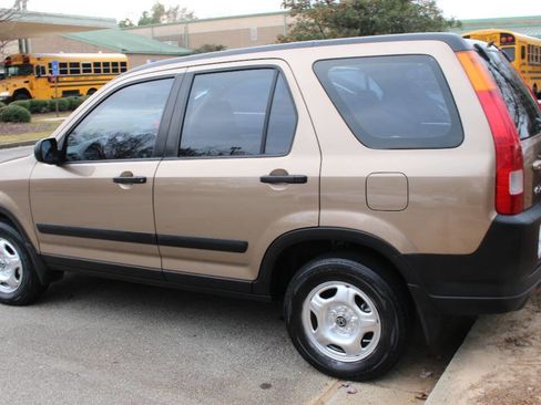 Used 2003 Honda CR-V LX image 8