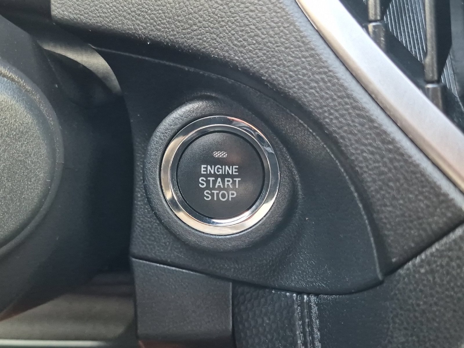 Used 2022 Subaru Forester Premium AWD/4WD image 26