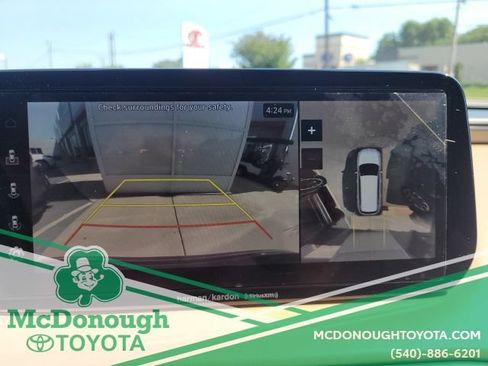 Used 2022 Hyundai Santa Fe Calligraphy AWD/4WD image 11