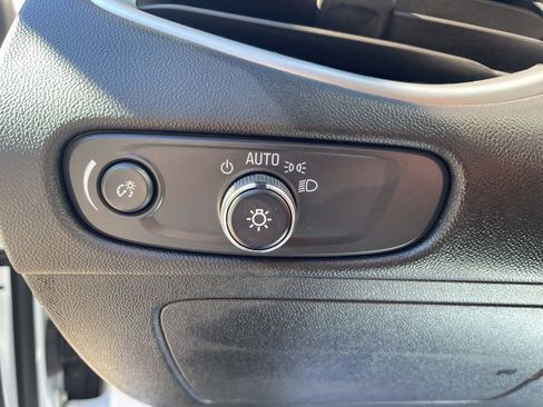 Used 2024 Chevrolet Malibu LT image 24