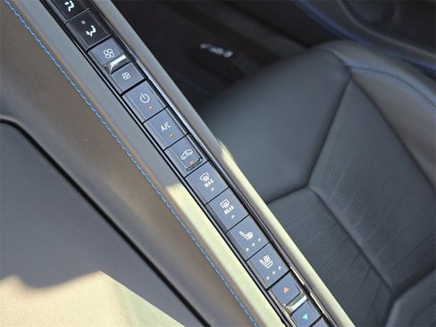 Used 2025 Chevrolet Corvette Z06 w/ Z07 Performance Package image 26