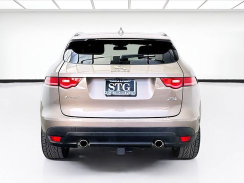 Used 2017 Jaguar F-PACE Prestige AWD/4WD image 5