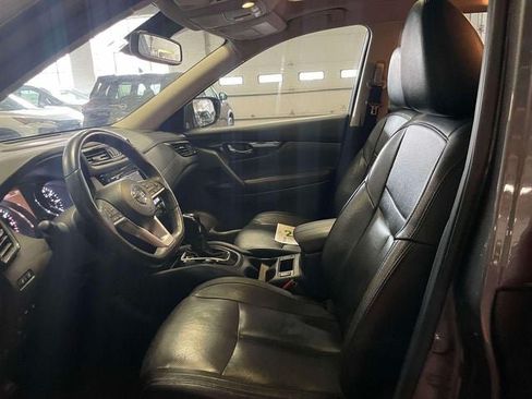Used 2018 Nissan Rogue SL w/ Premium Package AWD/4WD image 15