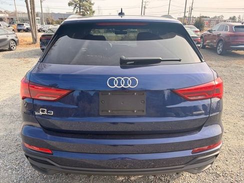 Certified 2025 Audi Q3 2.0T Premium Plus image 4