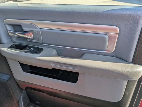 Used 2019 RAM 1500 Big Horn image 34