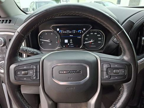 Used 2022 GMC Sierra 3500 Denali w/ Denali Ultimate Package AWD/4WD image 19