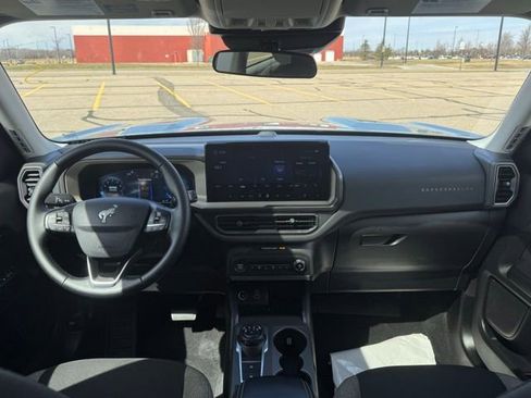 Used 2025 Ford Bronco Sport Big Bend w/ Convenience Package image 14