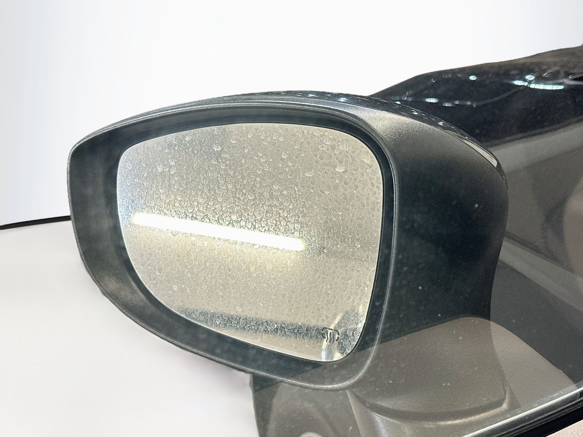 Used 2023 Chrysler Voyager LX FWD image 16