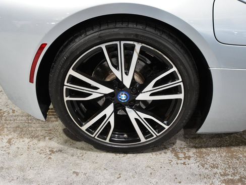 Used 2016 BMW i8 AWD/4WD image 46