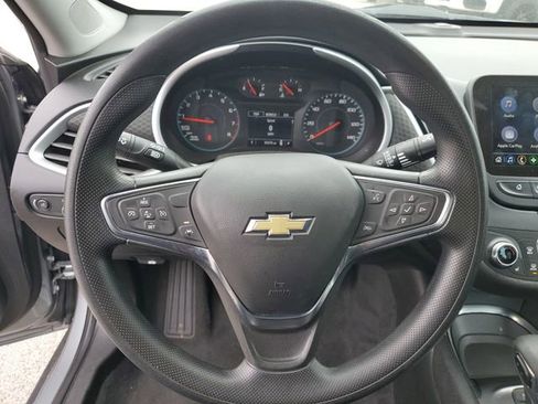 Used 2024 Chevrolet Malibu LT image 23