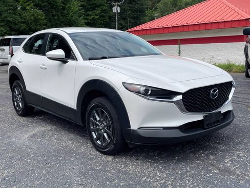 Used 2021 MAZDA CX-30 FWD 2.5 S image 2