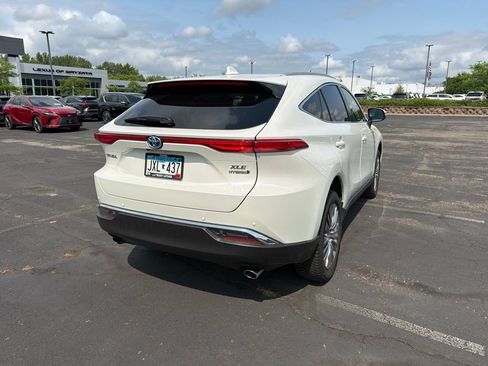 Used 2022 Toyota Venza XLE AWD/4WD image 27