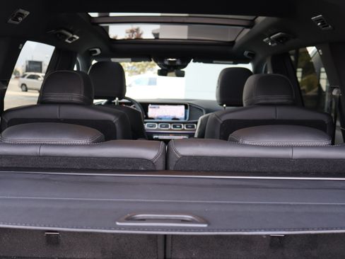 Certified 2025 Mercedes-Benz GLS 450 4MATIC w/ AMG Line Exterior image 24