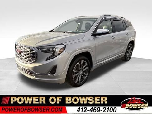 Used 2018 GMC Terrain Denali w/ Comfort Package image 1